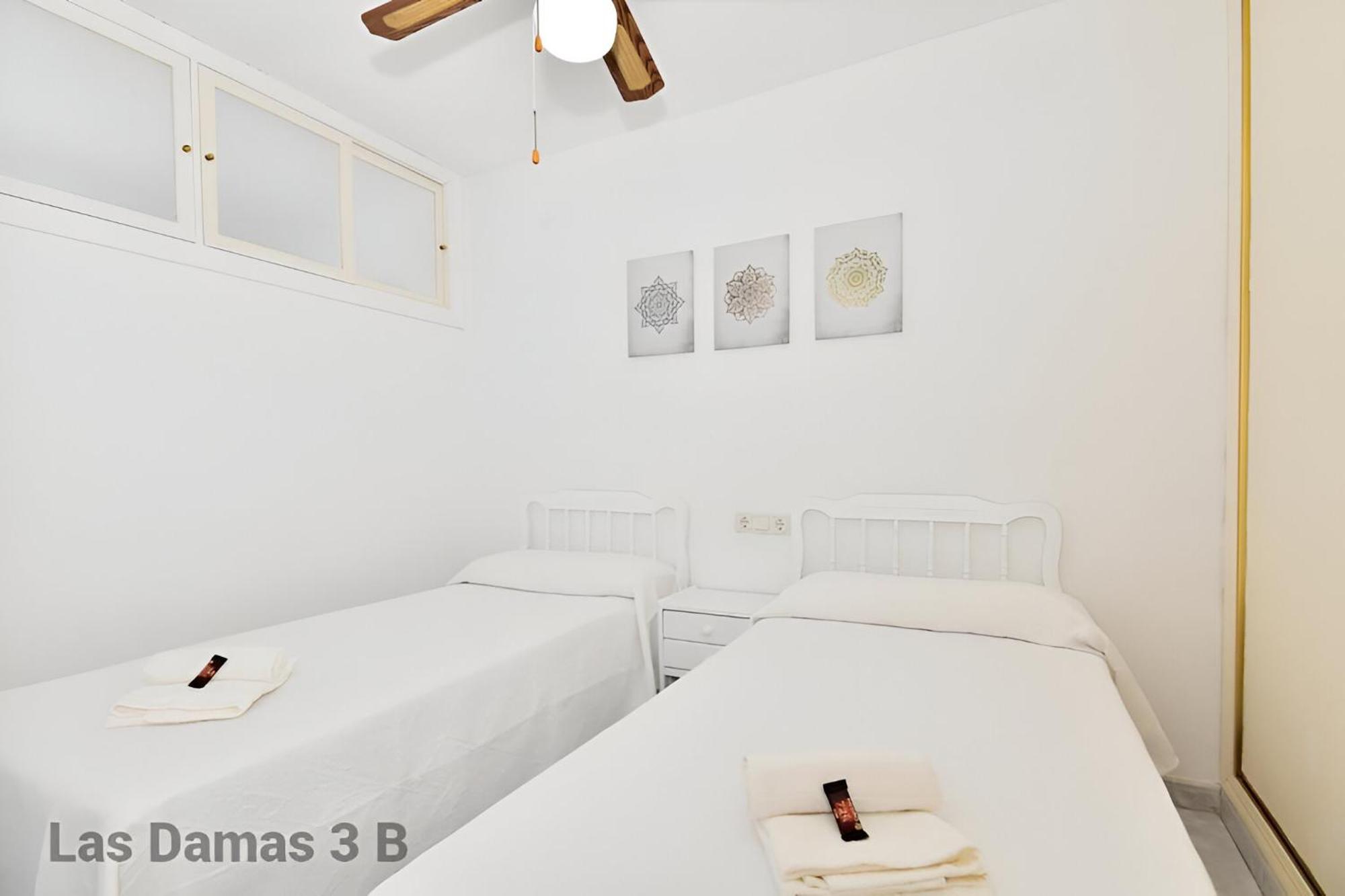 Las Damas 3B Beach Front - Pool & Parking เบนิดอร์ม ภายนอก รูปภาพ